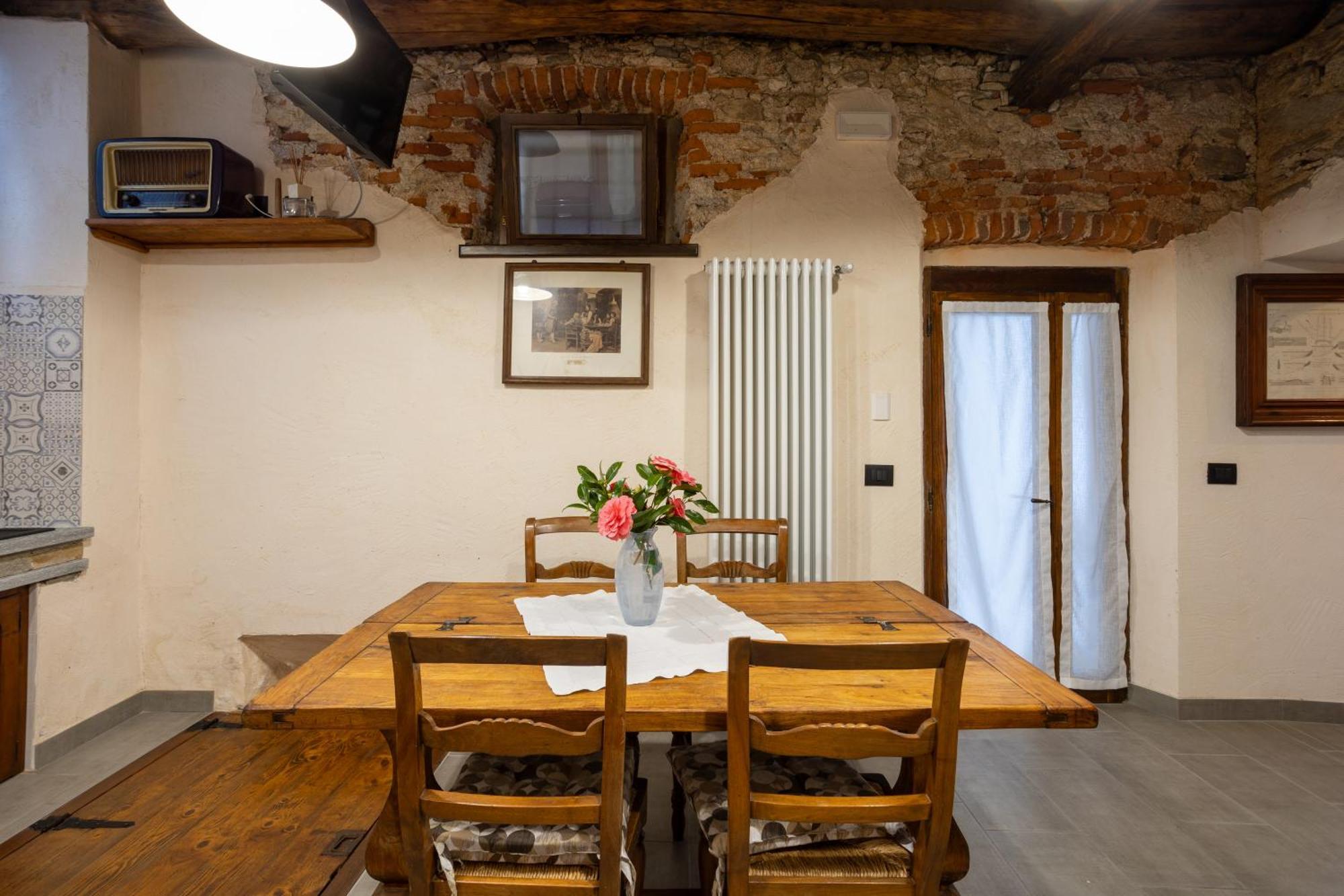 Ferienwohnung Da Tinti Madonna Del Sasso Exterior foto