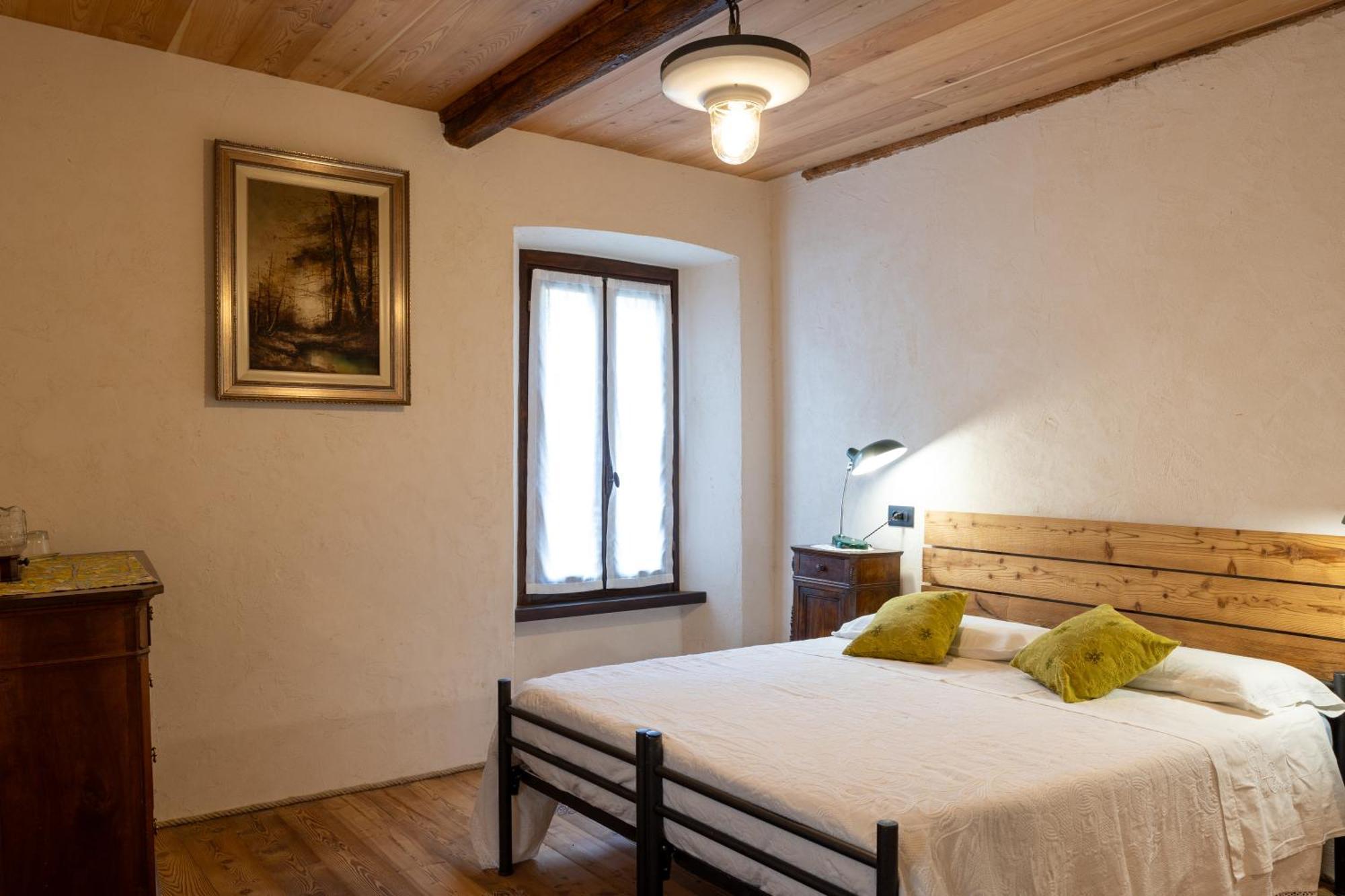 Ferienwohnung Da Tinti Madonna Del Sasso Exterior foto